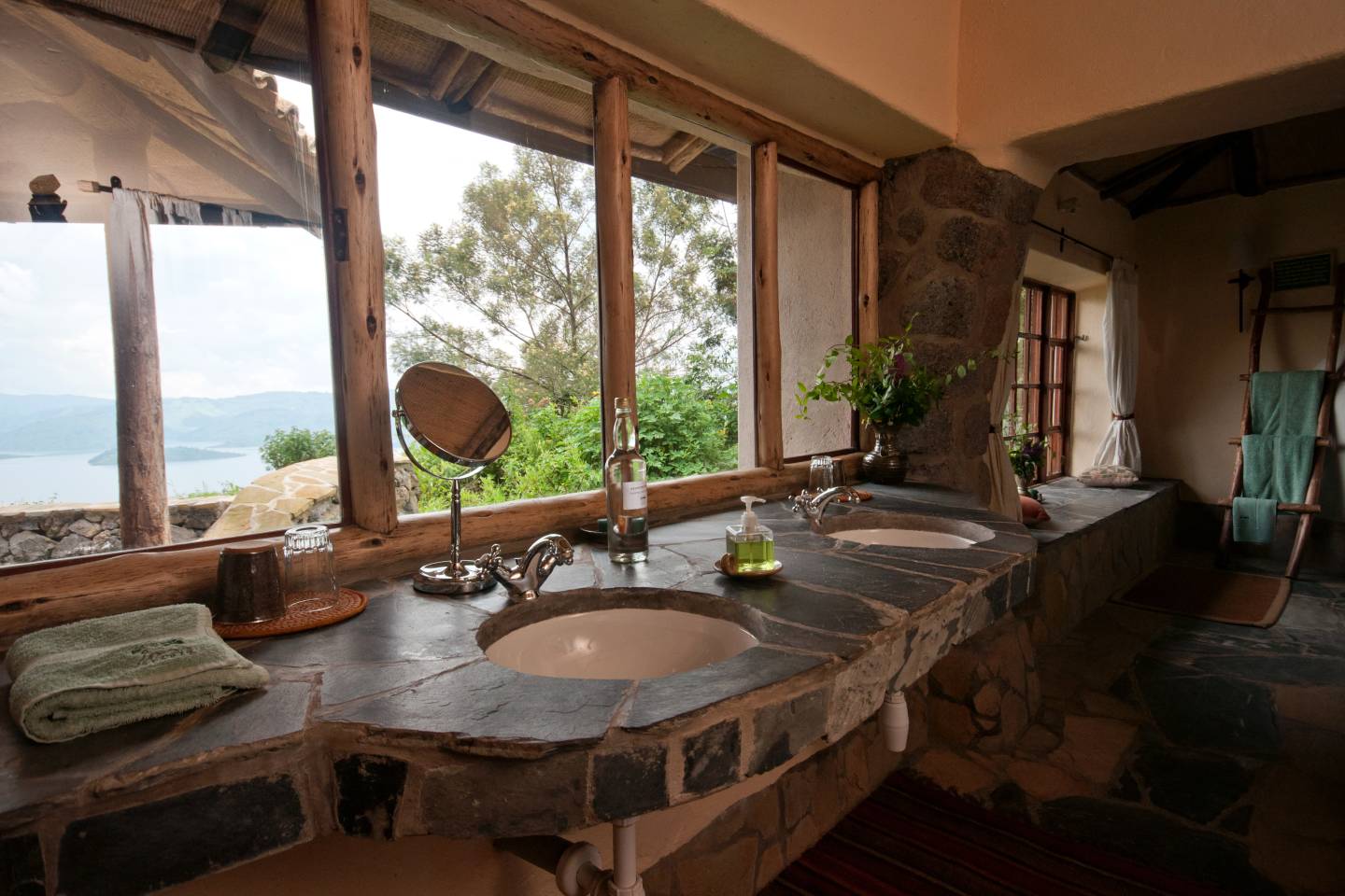 Virunga Lodge