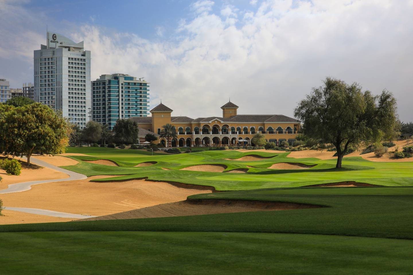 Golf at The Els Club at Dubai Sport City